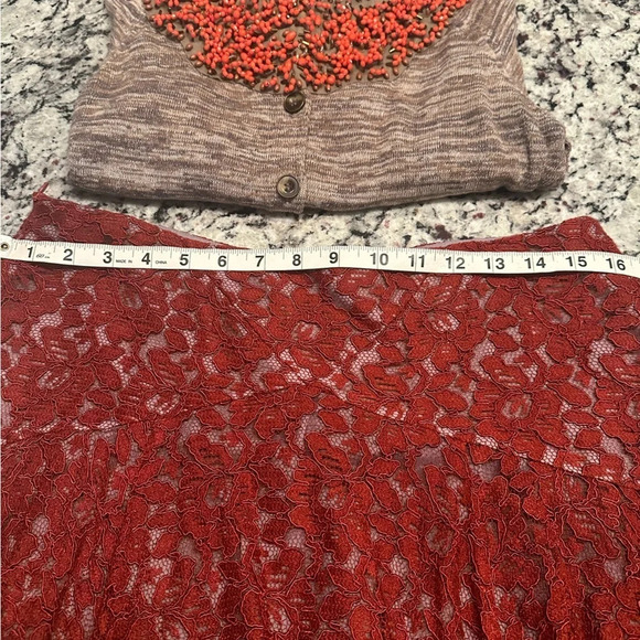Red and violet lace skirt. Matching cardigan sold separately.​ - Picture 4 of 4